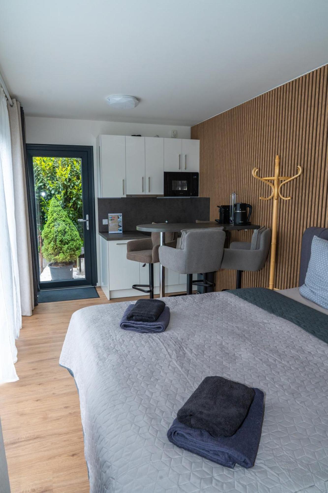 Apartmán Airport Luxury & *